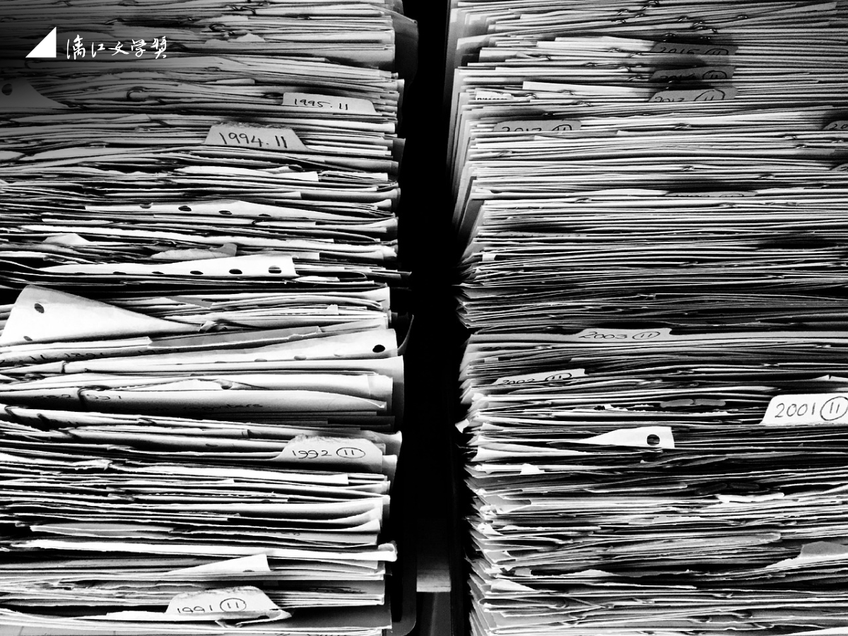 漓江文学奖 | 编辑部实录:一群杠精、完美主义者和选择困难户